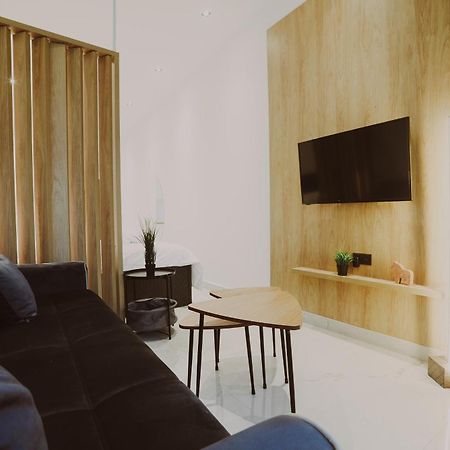 Fenias Luxury Studios Kallithea  Extérieur photo