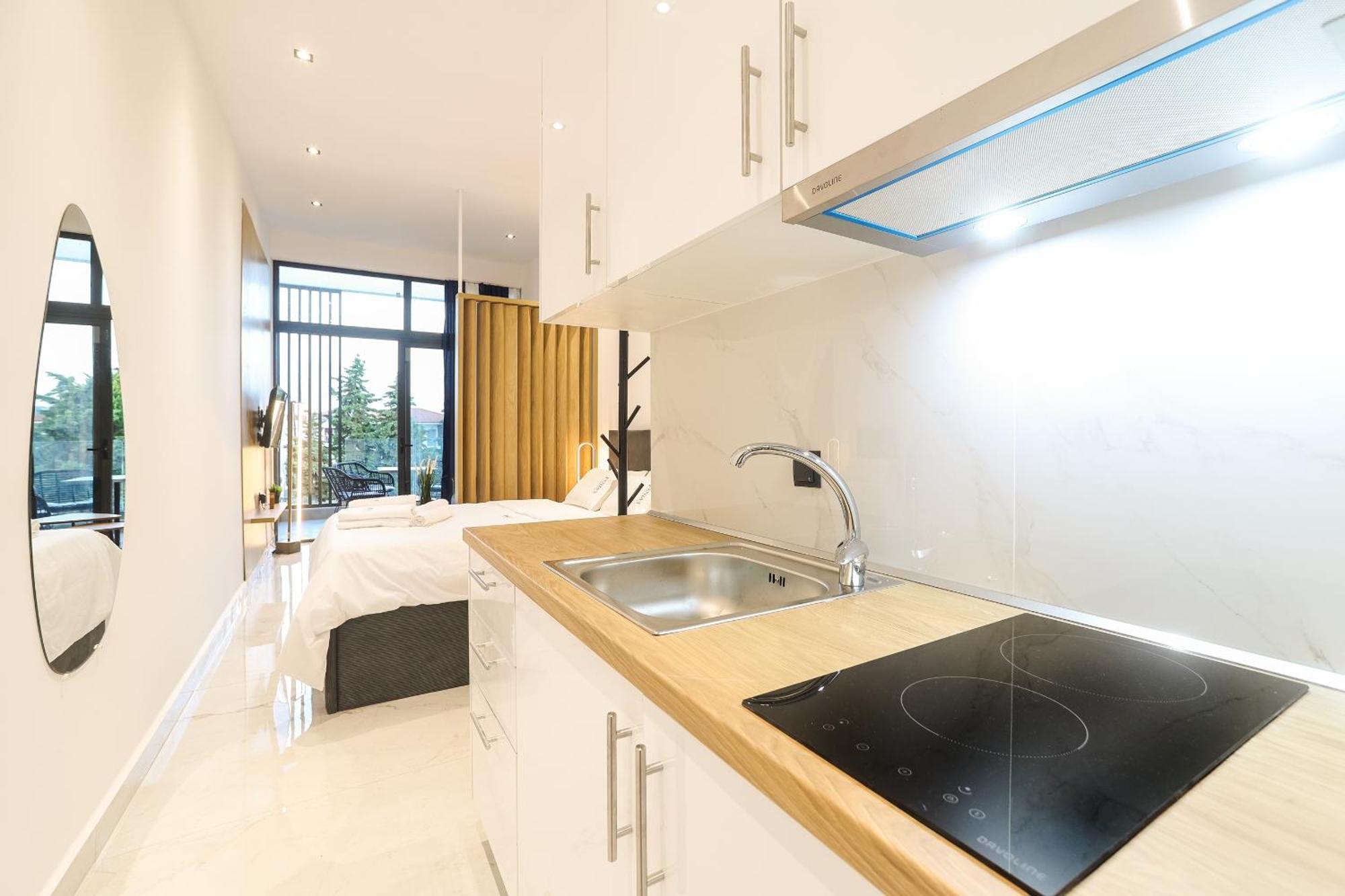 Fenias Luxury Studios Kallithea  Extérieur photo